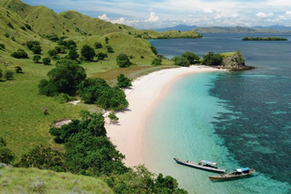 Southeast Asia / Indonesia Yacht Charters
